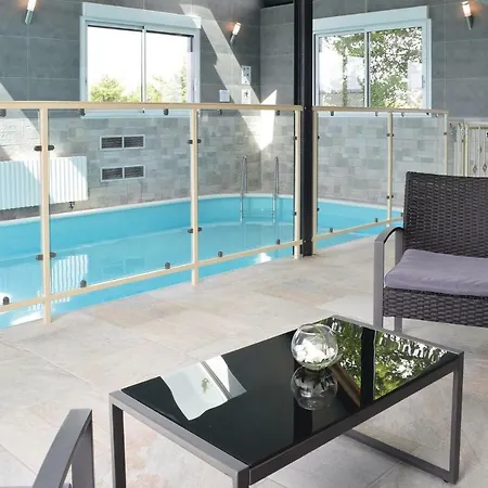 Cozy In Villers-s-s-foucarmont Hotel 4*